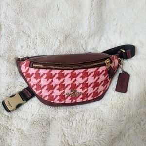 Coach Warren Belt Bag Red Houndstooth